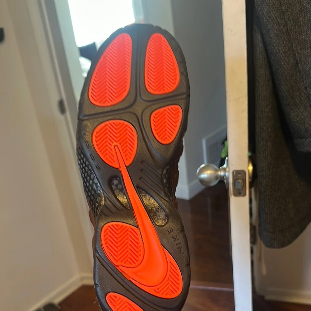 Men’s nike foamposite size 14 - Picture 3 of 5